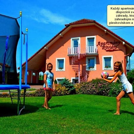 Apartmany Riviera A Chalupa Riviera Liptov, Bešeňová エクステリア 写真
