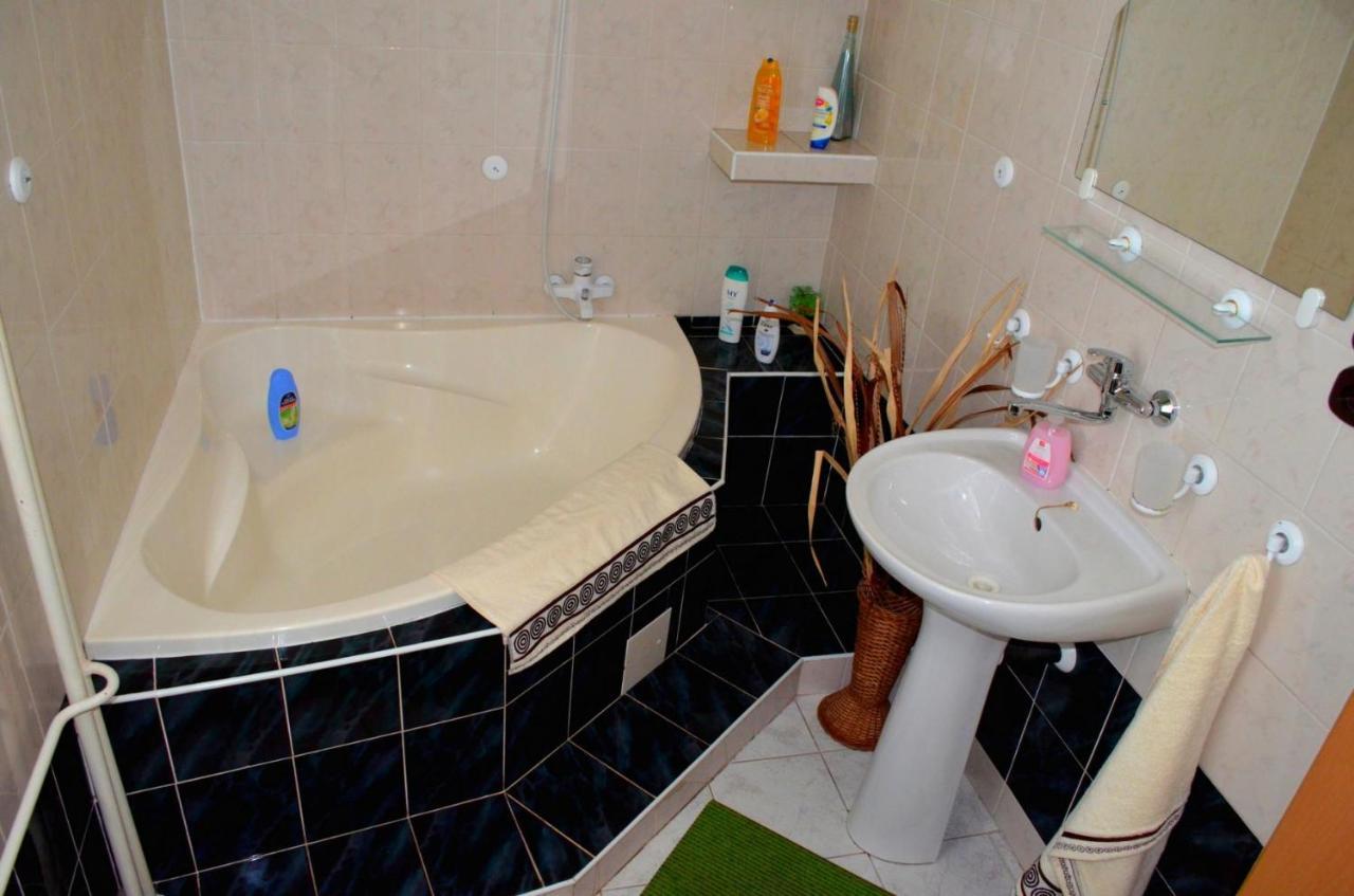Apartmany Riviera A Chalupa Riviera Liptov, Bešeňová エクステリア 写真