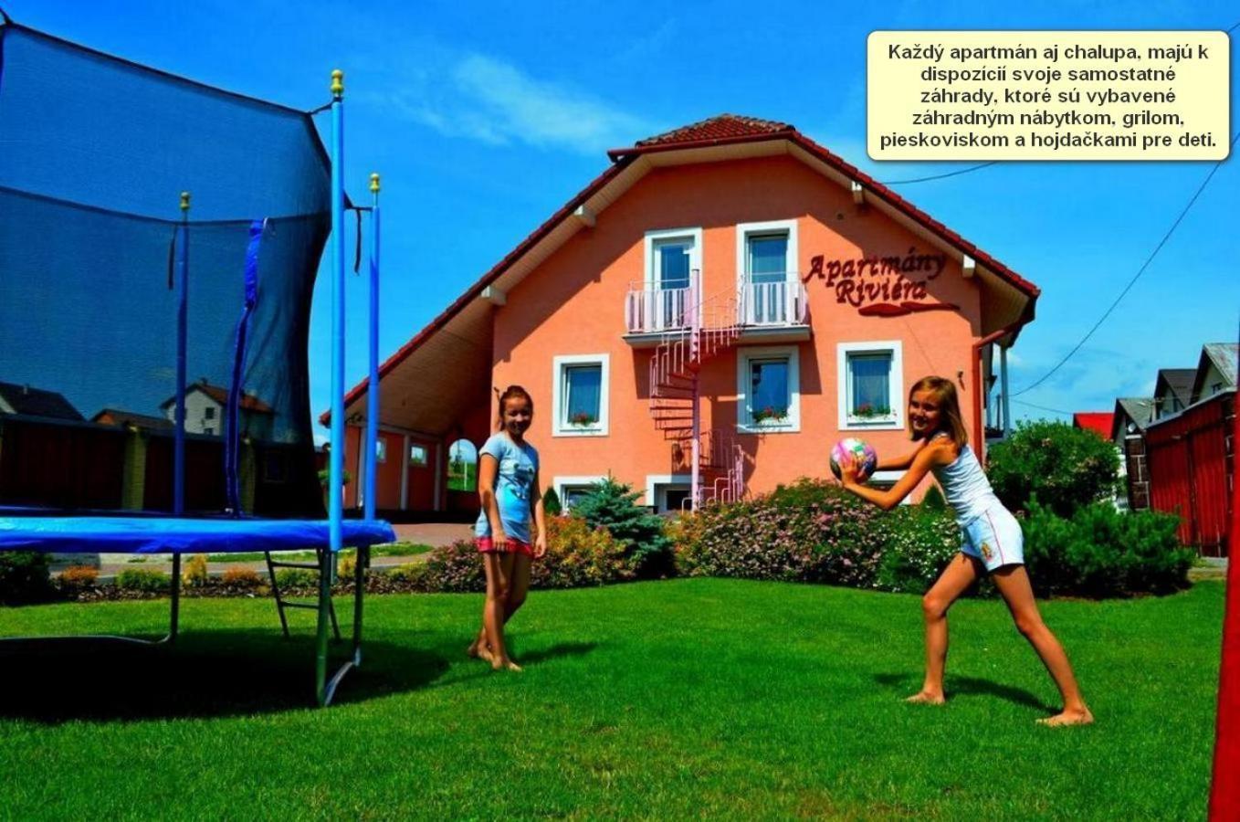 Apartmany Riviera A Chalupa Riviera Liptov, Bešeňová エクステリア 写真